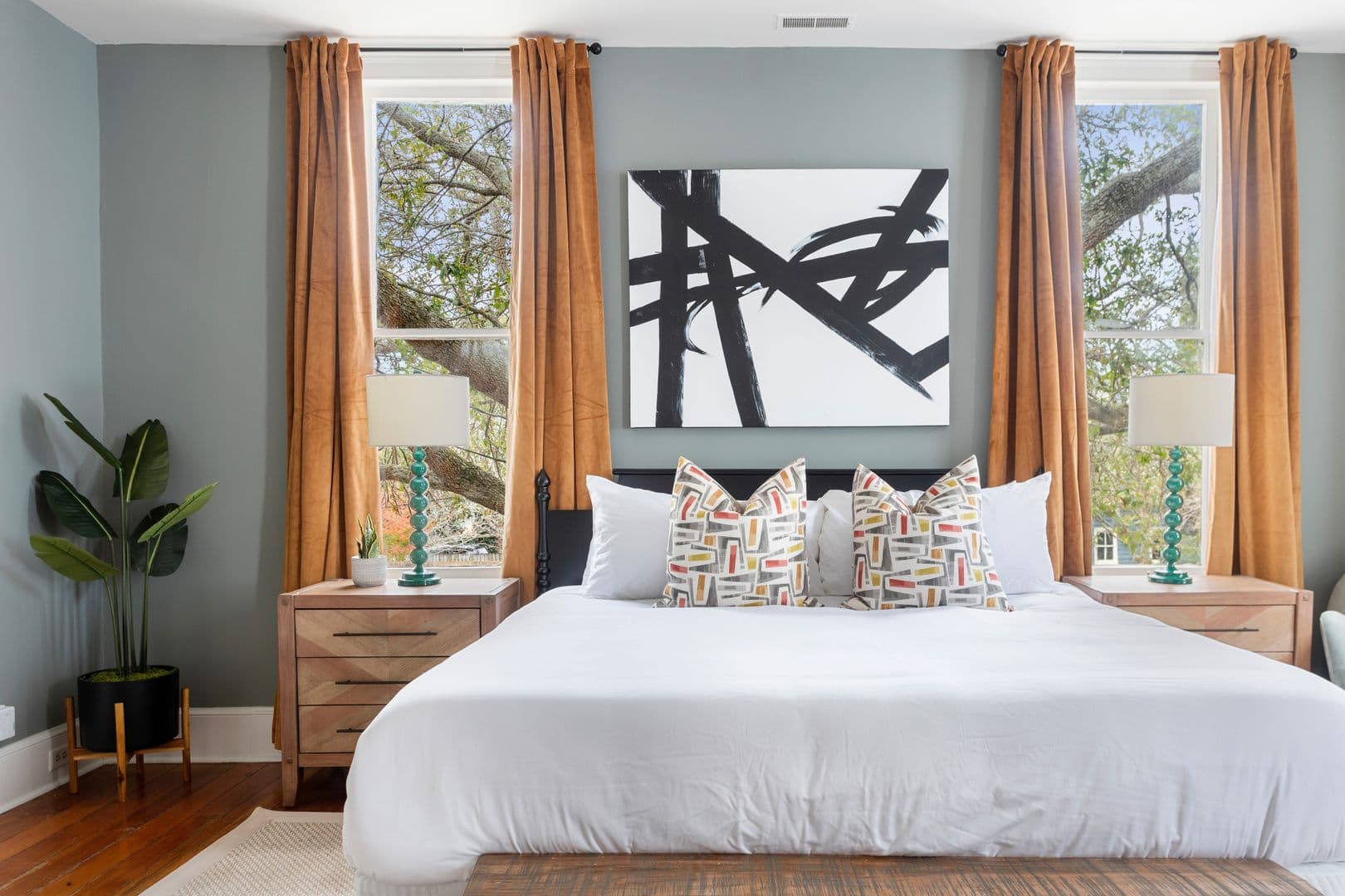 Charleston House: 234 Ashley Avenue, B