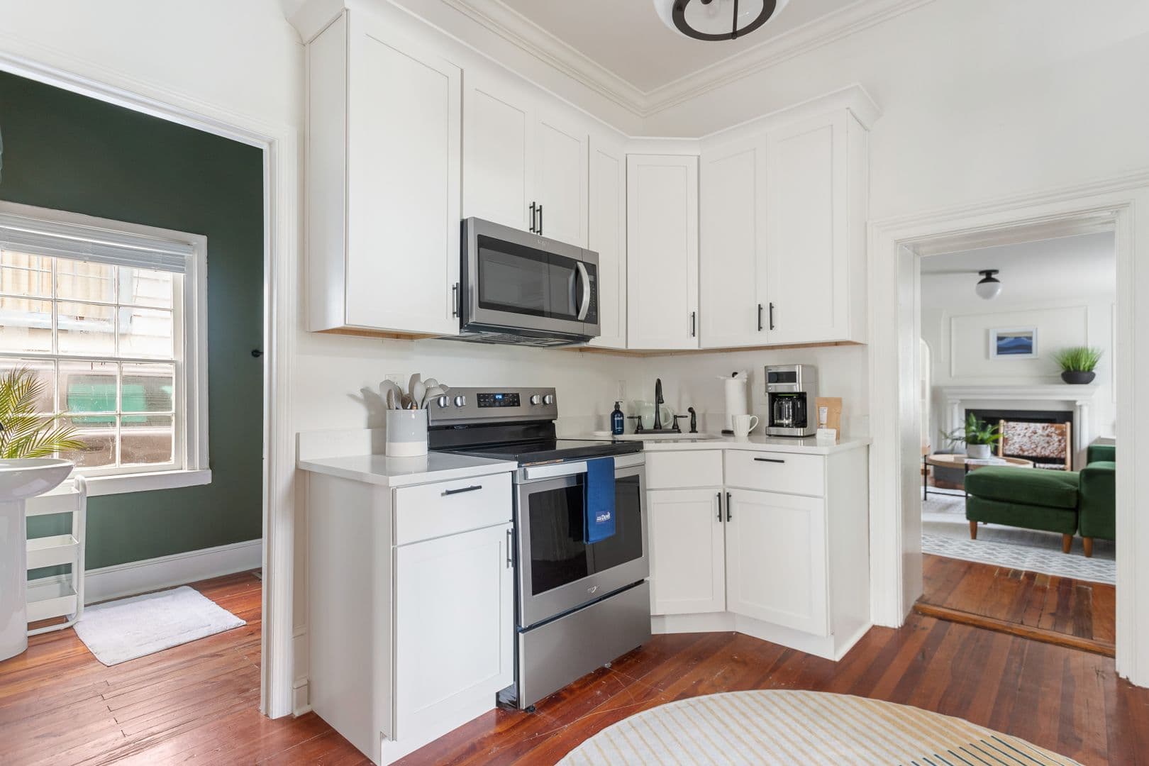 Charleston House: 234 Ashley Avenue, A