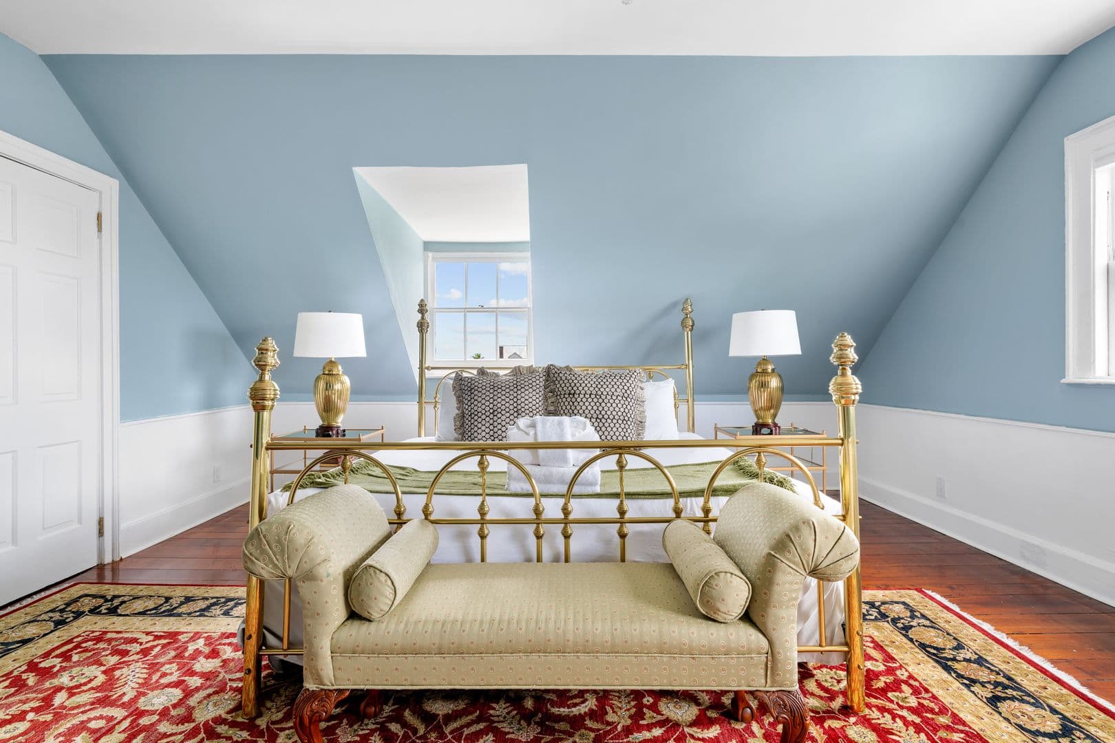 Charleston House: 96 Ashley Avenue