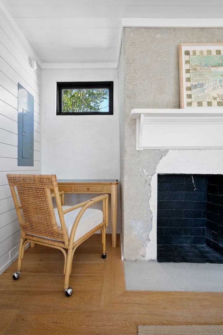 Charleston House: 26 Society Street
