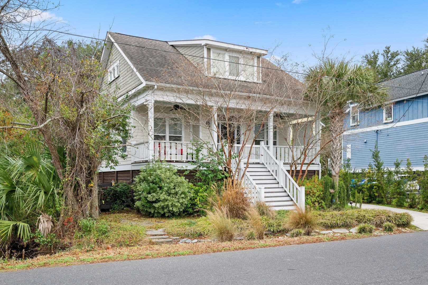 Charleston House: 1 Piedmont Ave.