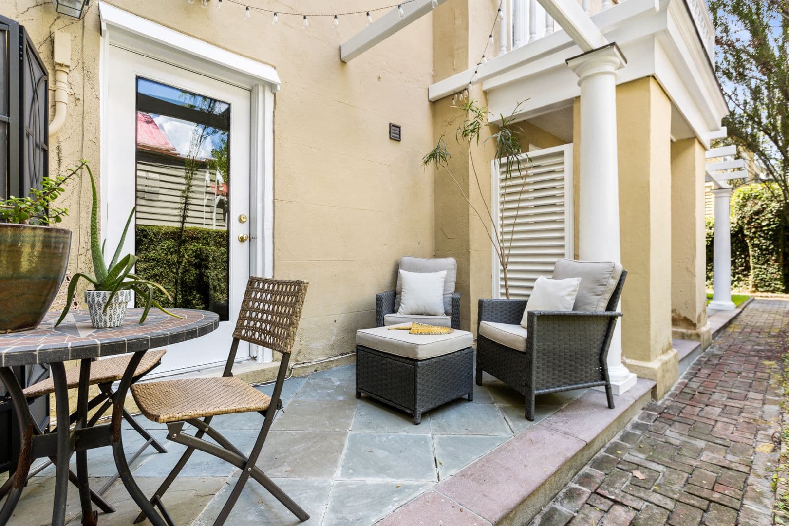 Charleston House: 28 Chapel Street, Suite 2