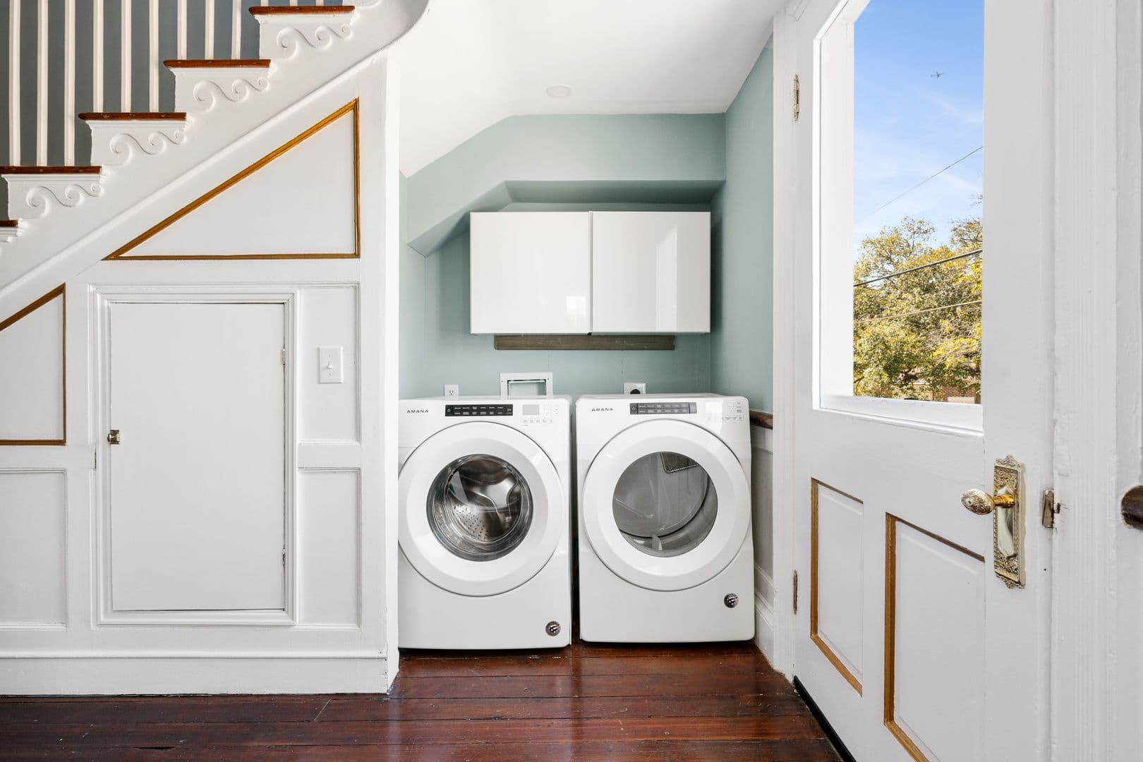 Charleston House: 96 Ashley Avenue