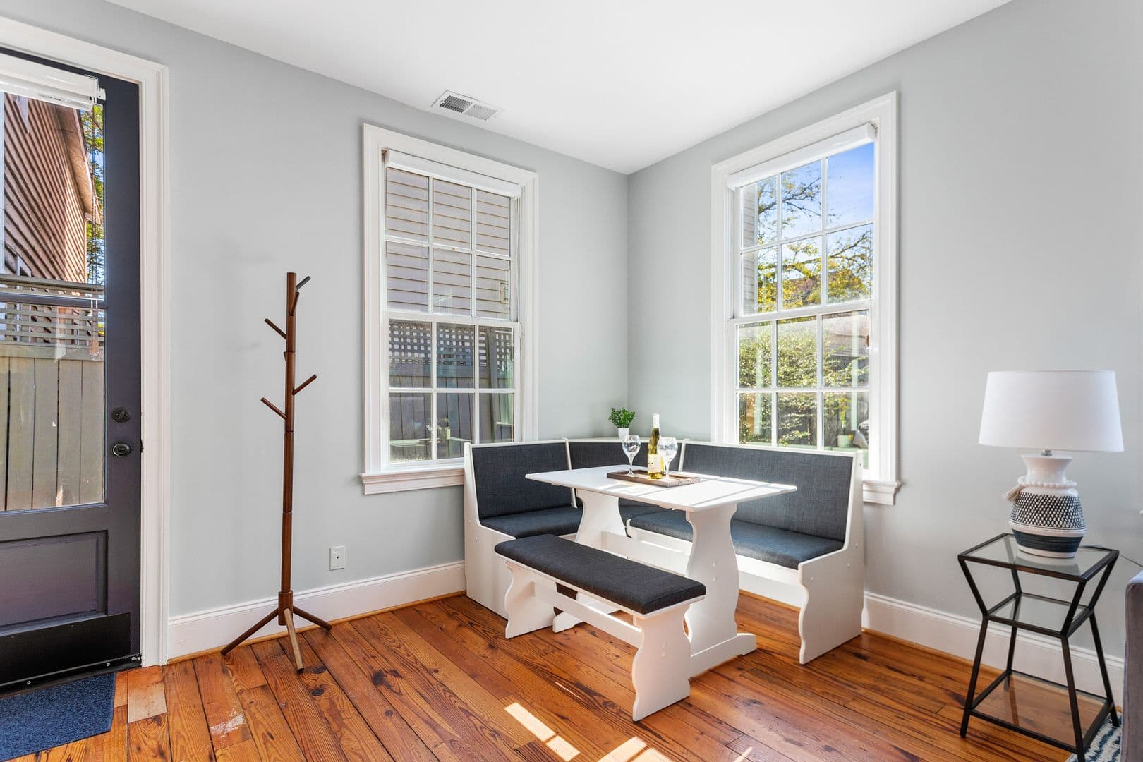 Charleston House: 9 Bogard Street