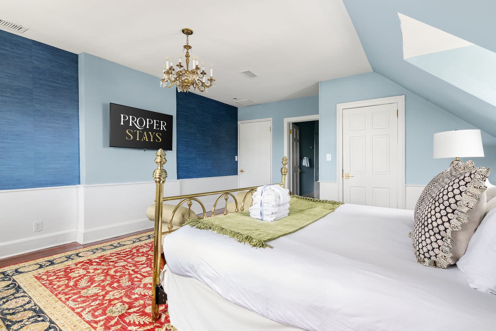 Charleston House: 96 Ashley Avenue