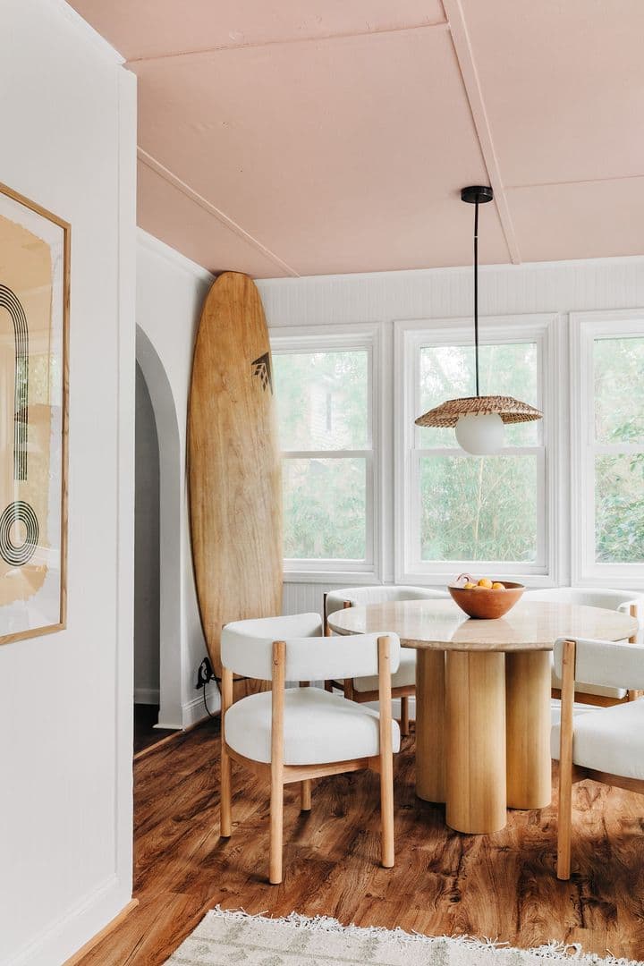 Charleston House: 1492 Kentwood Circle