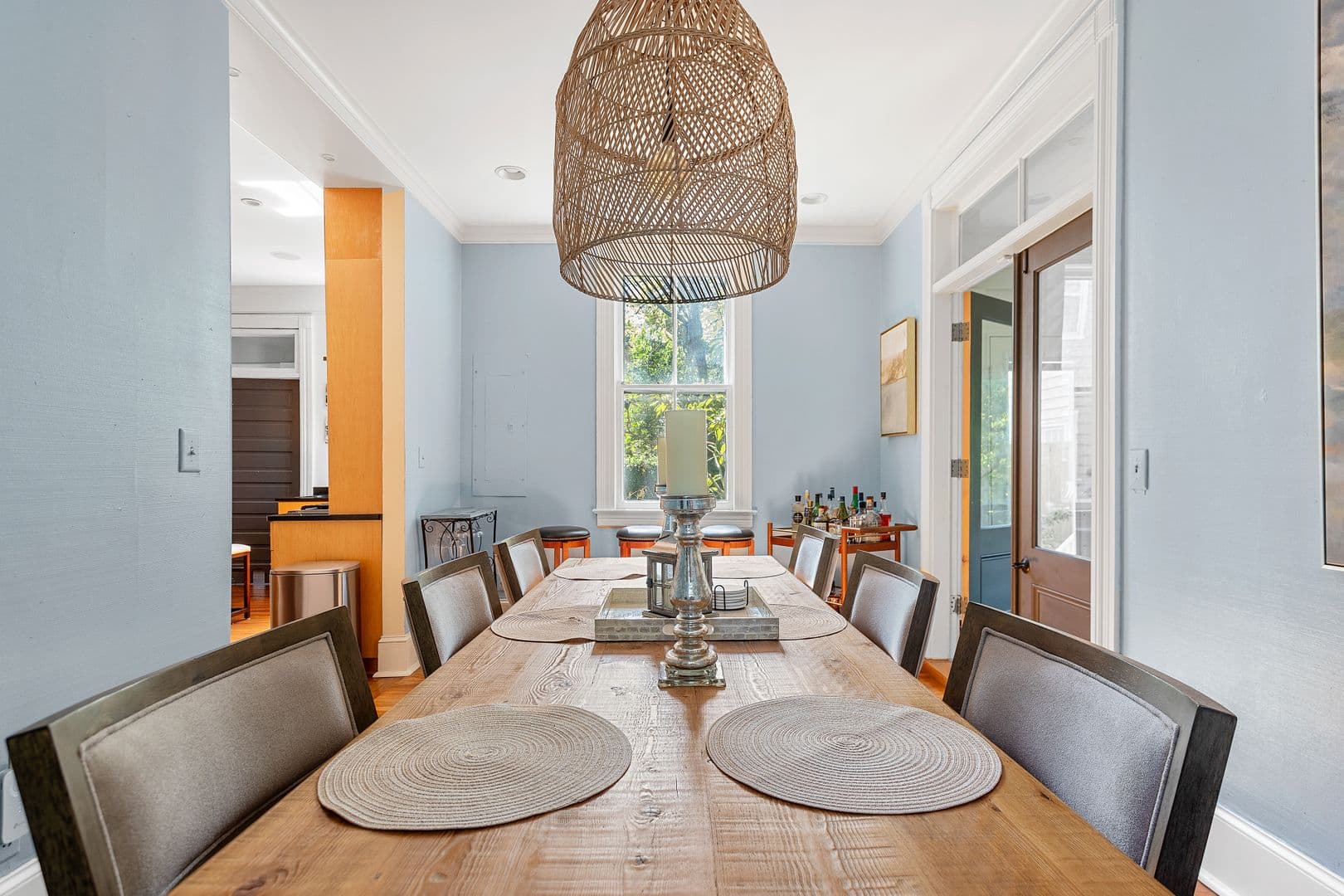 Charleston House: 80 Vanderhorst Street