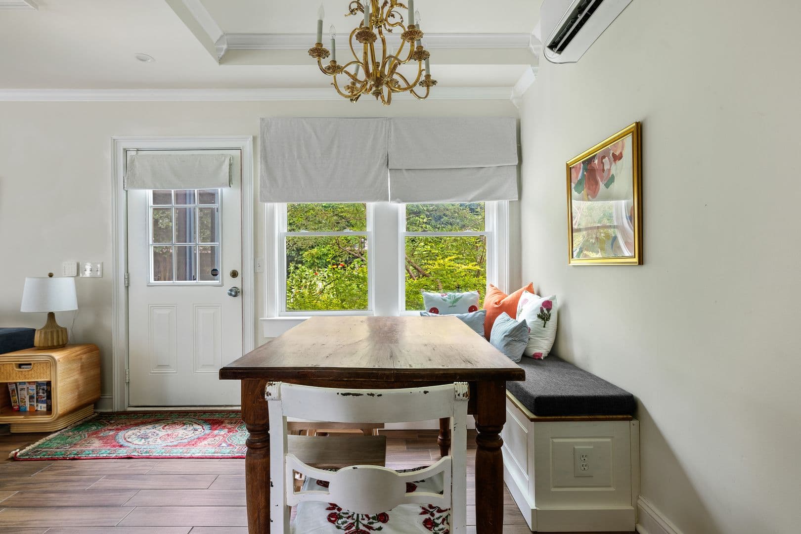 Charleston House: 134 Sans Souci Street