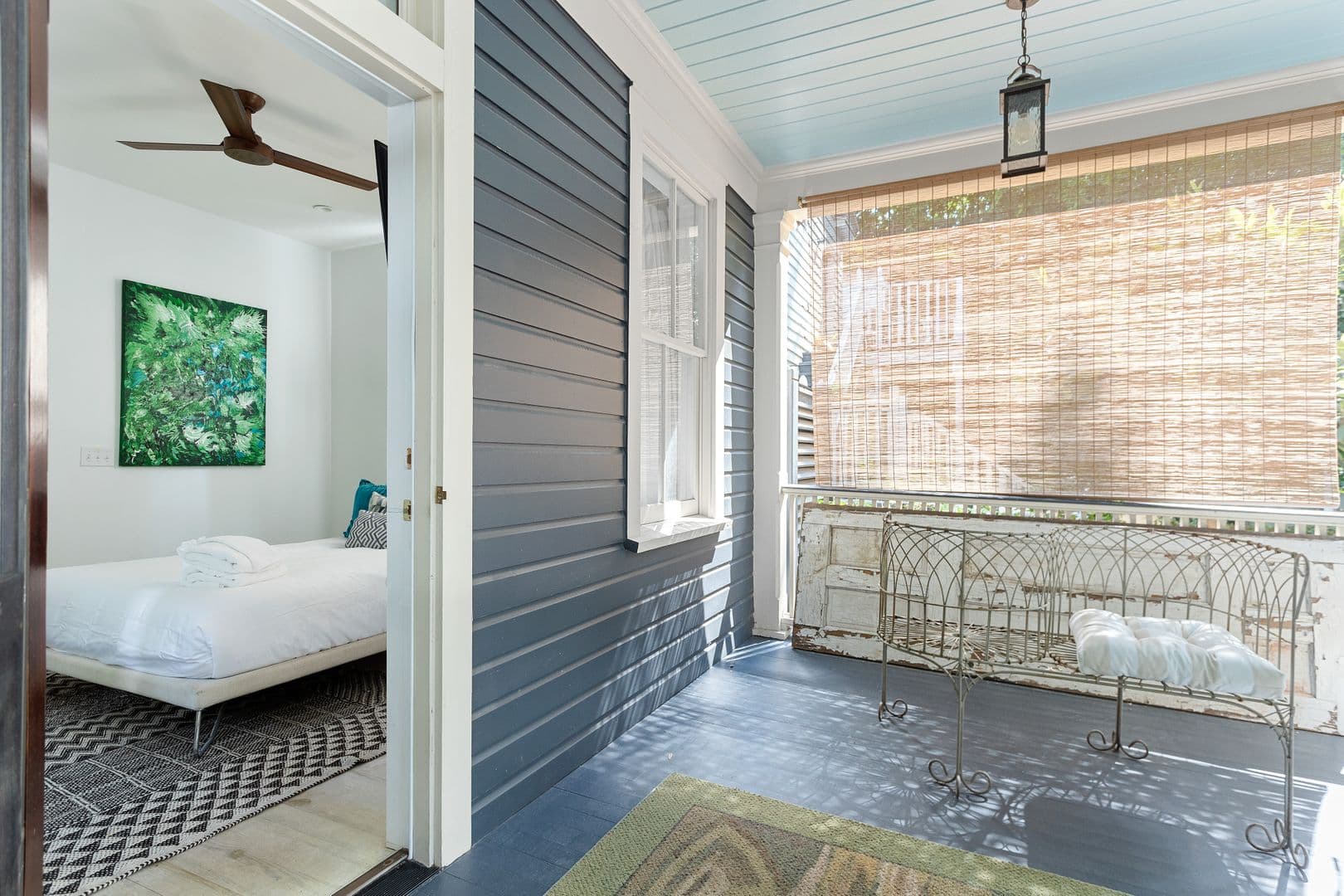 Charleston House: 94 Bogard Street