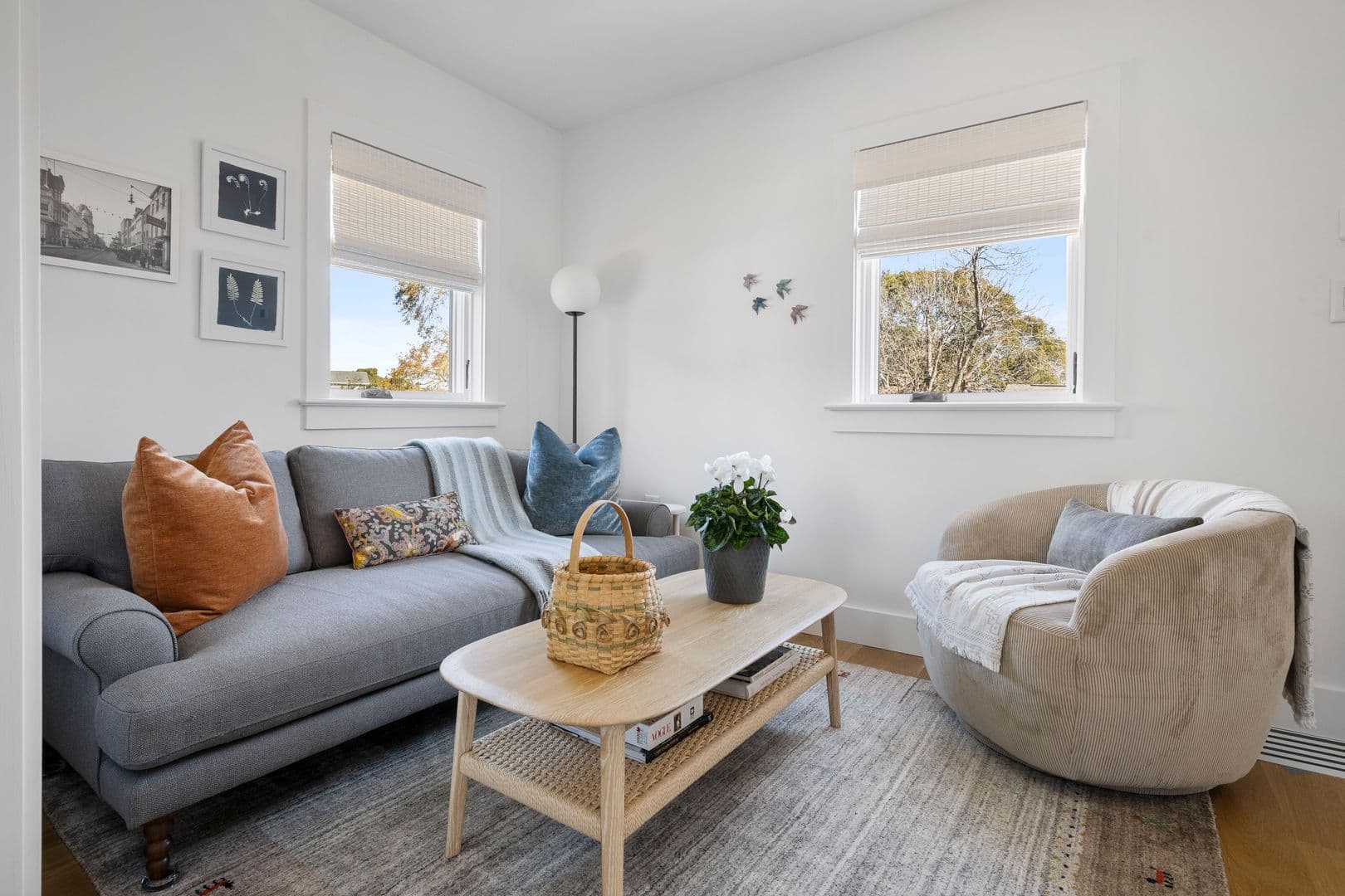 Charleston House: 36 10th Avenue