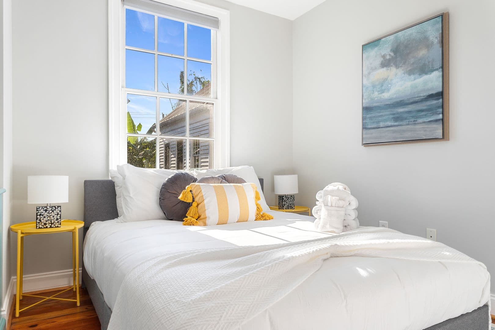 Charleston House: 9 Bogard Street