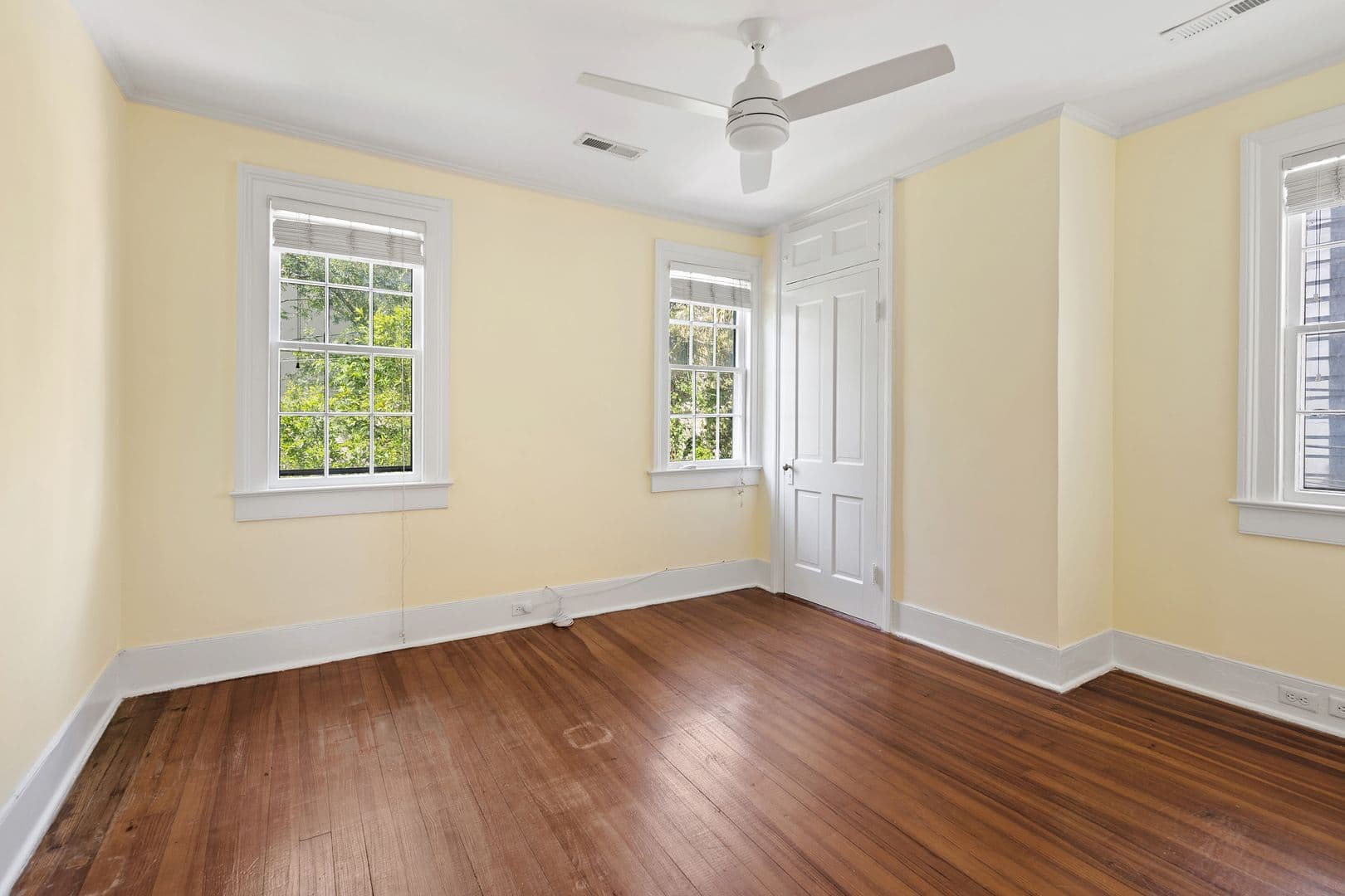 Charleston House: 2 Talon Court