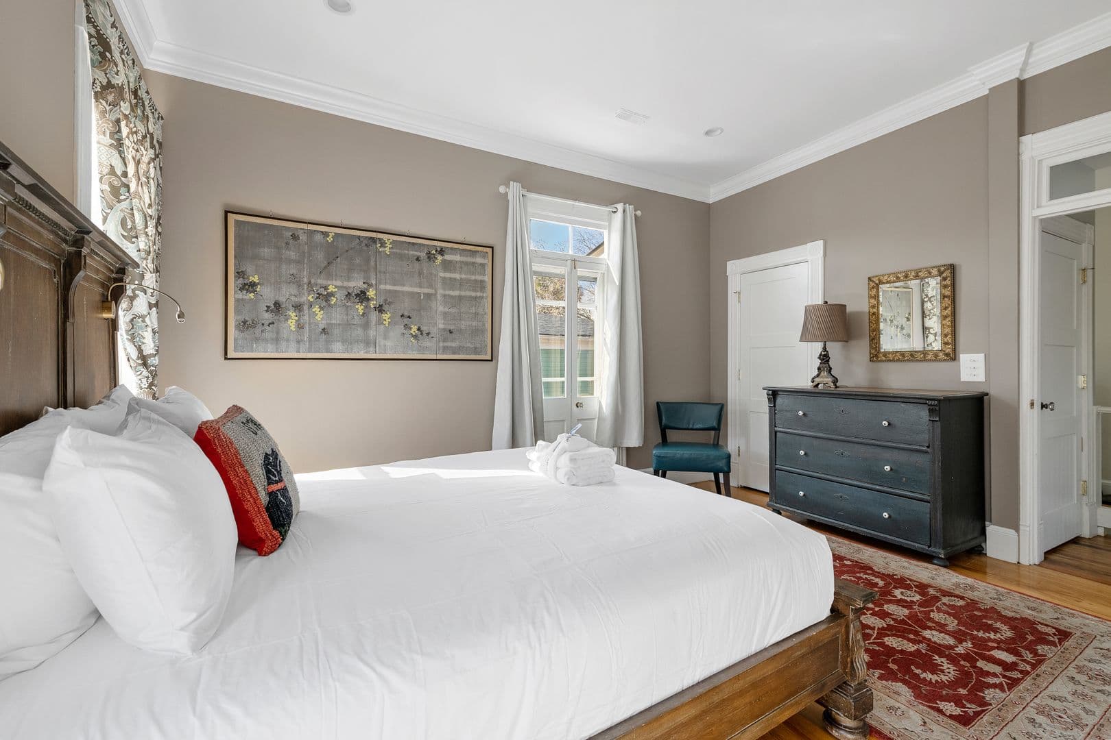Charleston House: 703 King Street Unit B