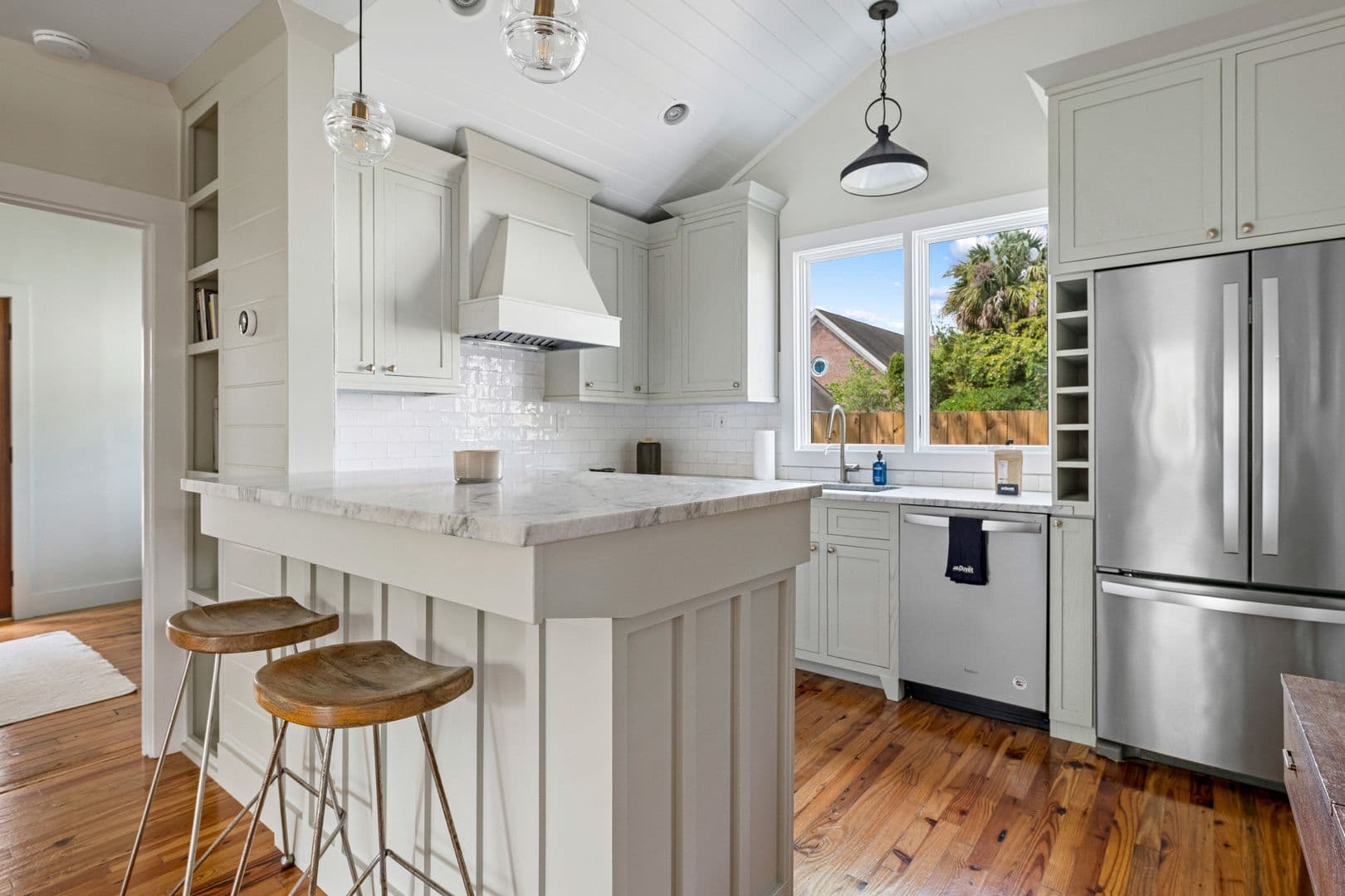 Charleston House: 7 Senate Street