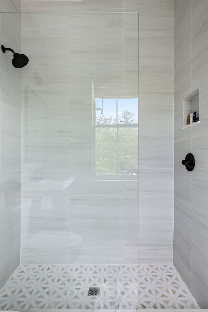 Charleston House: 744 Rutledge Avenue