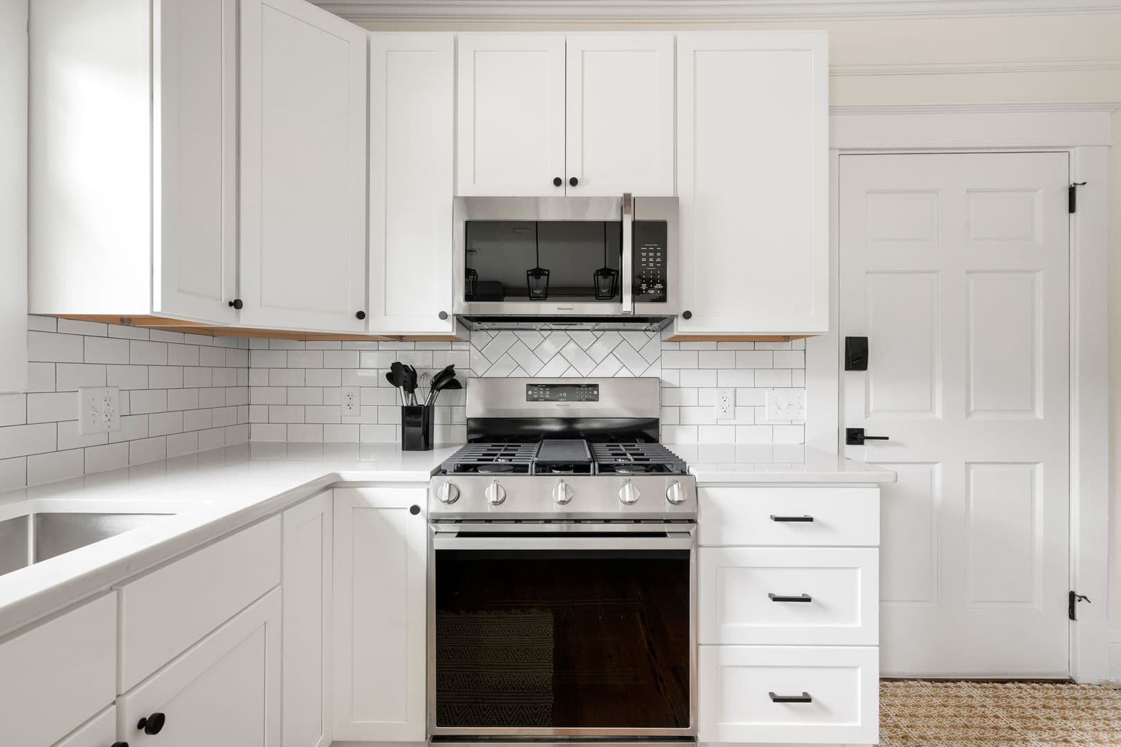 Charleston House: 1133 King Street