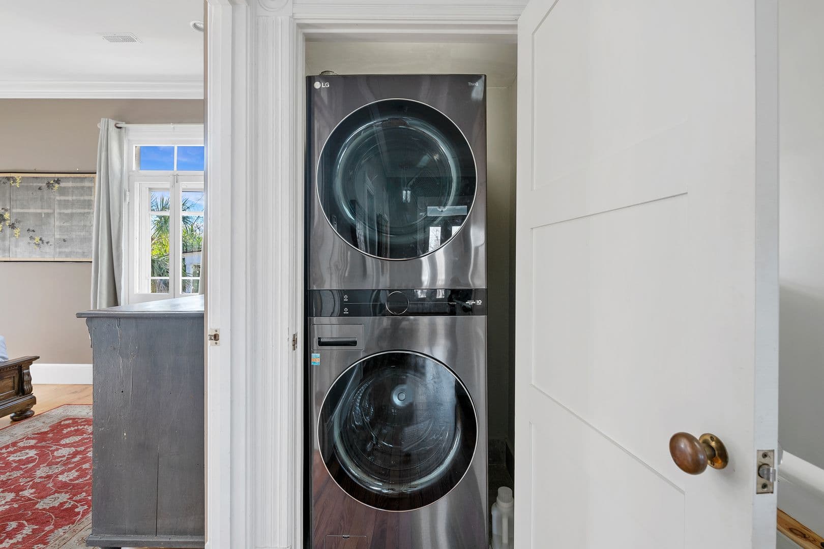 Charleston House: 703 King Street Unit B
