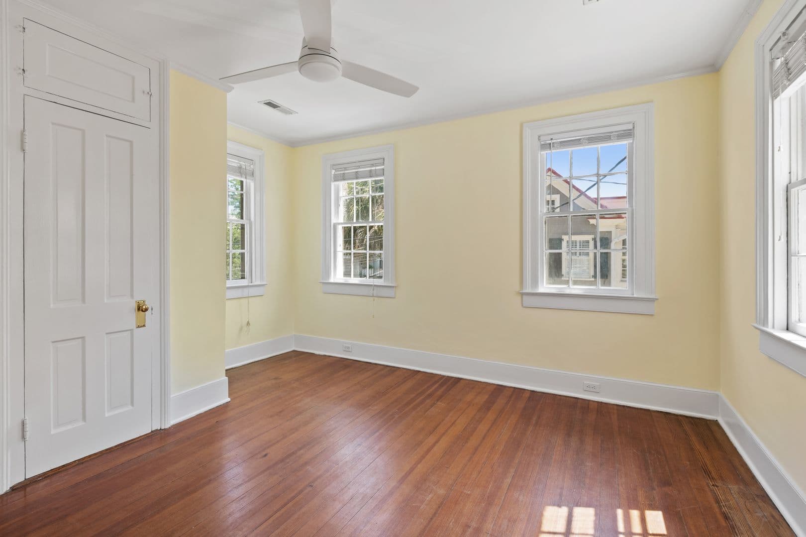 Charleston House: 2 Talon Court