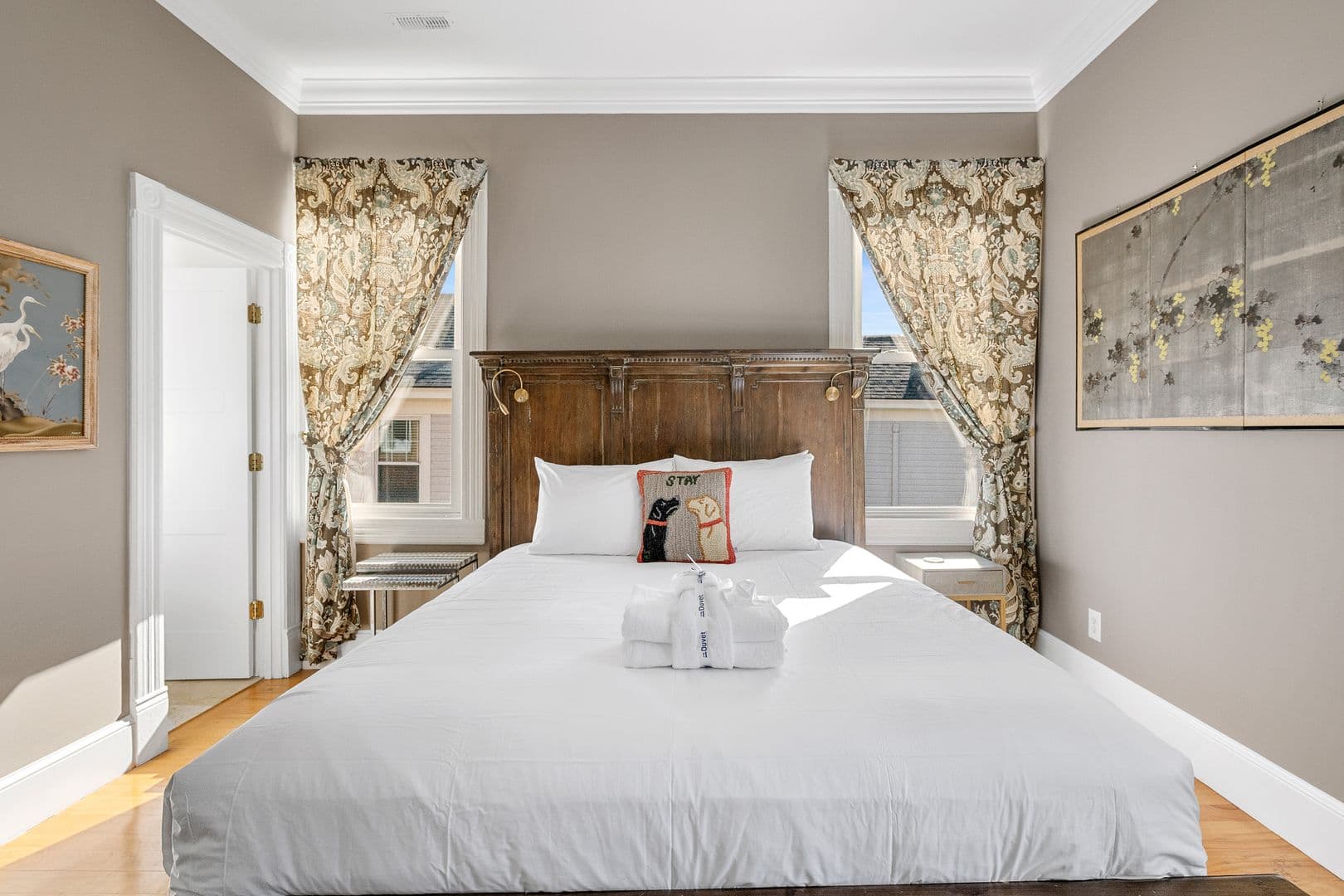 Charleston House: 703 King Street Unit B