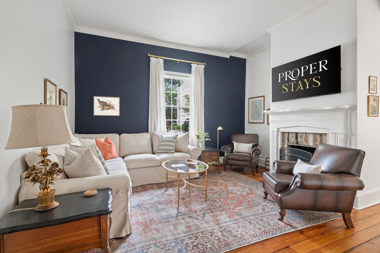 Charleston House: 123 Queen Street