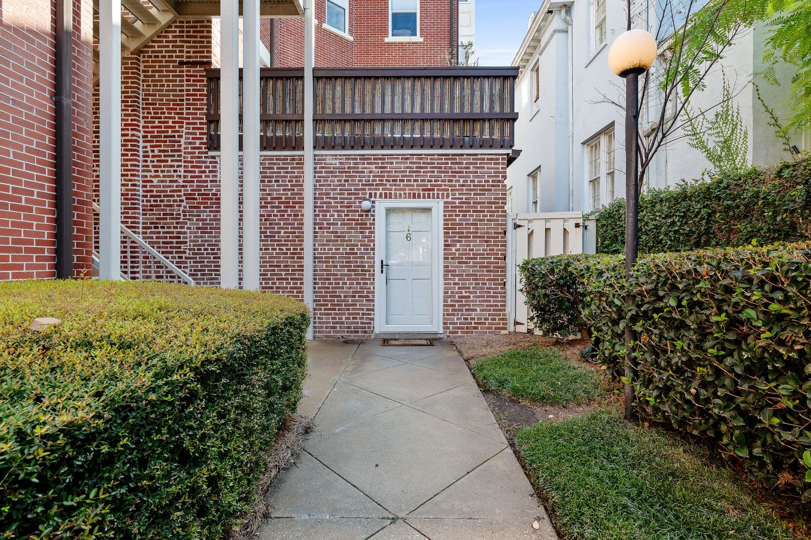 Charleston House: 55 Ashley Avenue