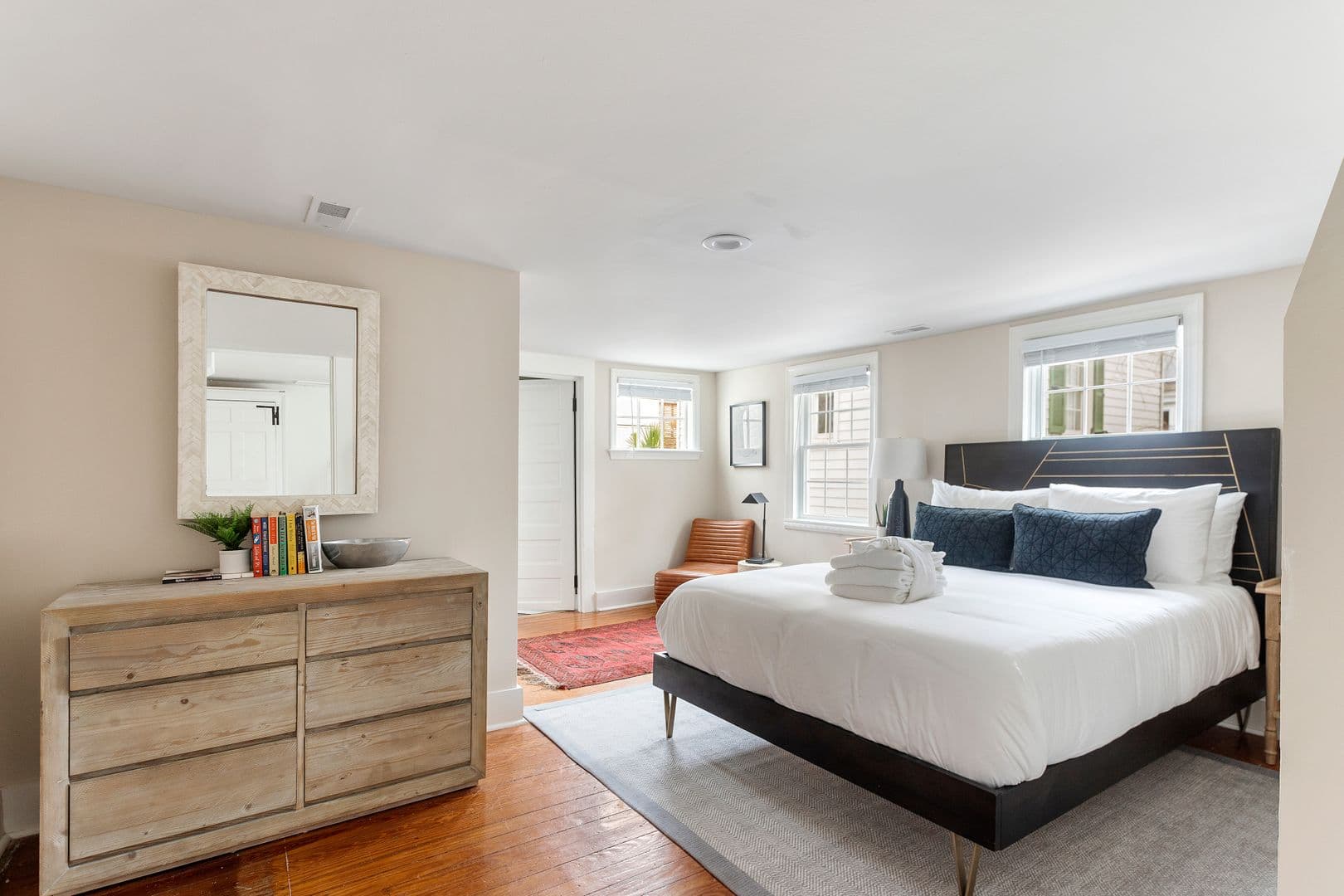 Charleston House: 234 Ashley Avenue, B