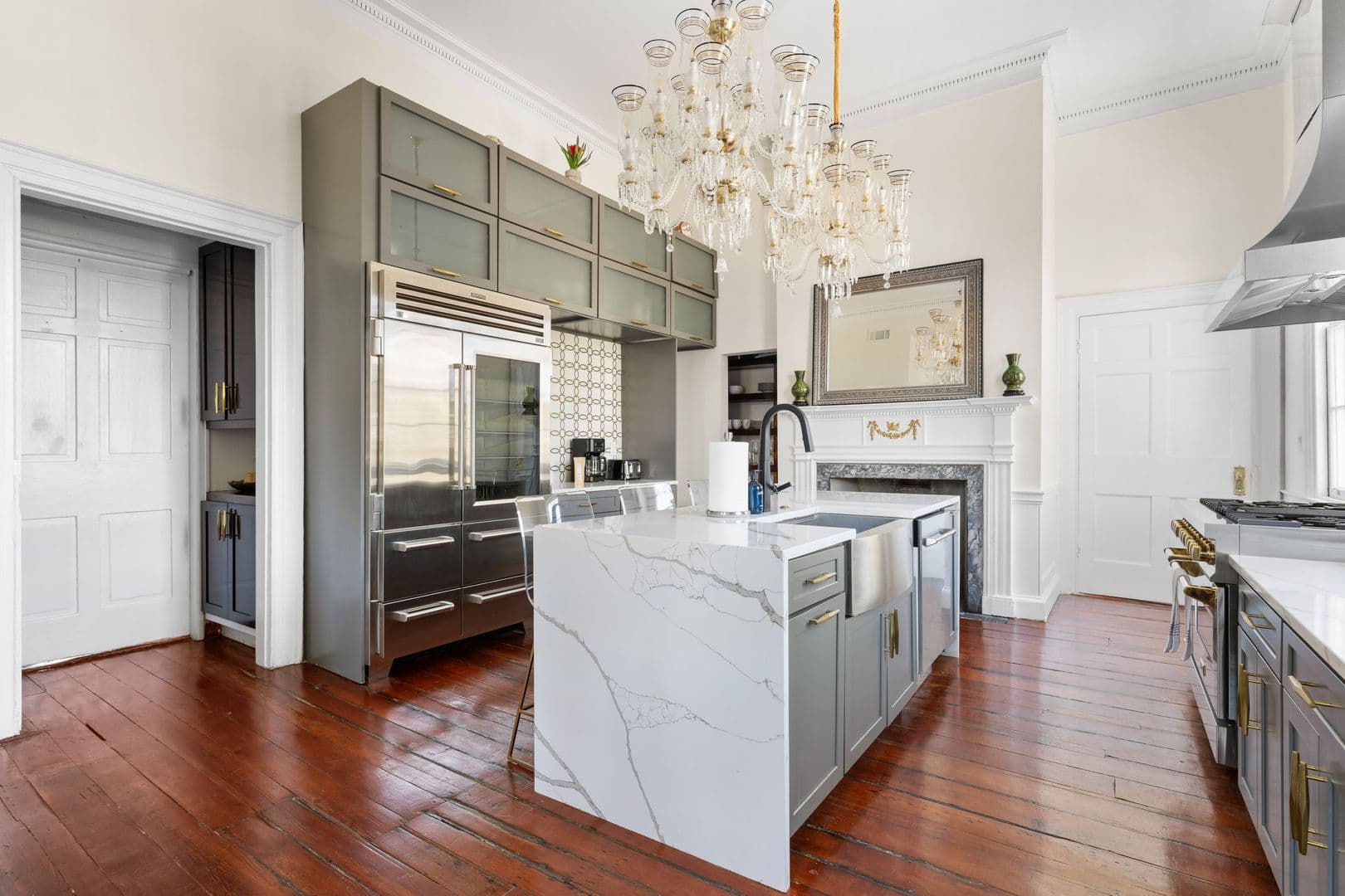 Charleston House: 96 Ashley Avenue