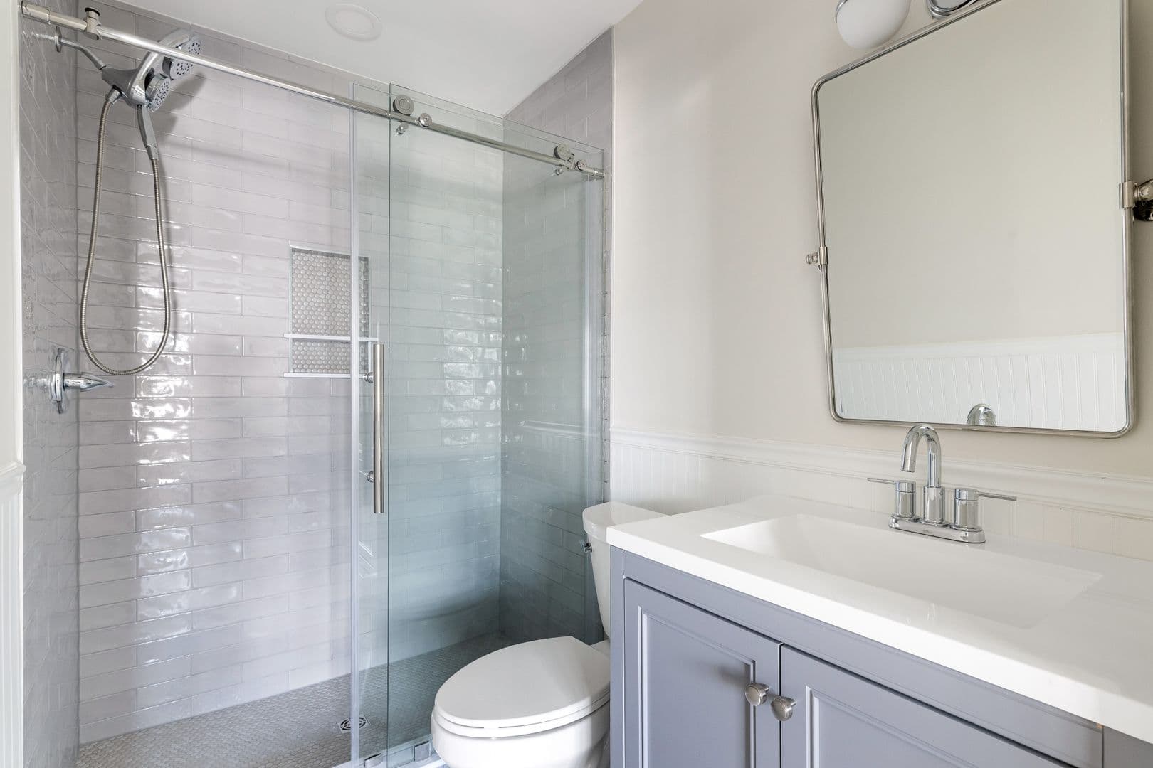 Mount Pleasant House: 664 Swinton Court