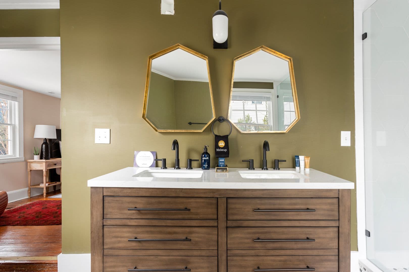 Charleston House: 234 Ashley Avenue, B