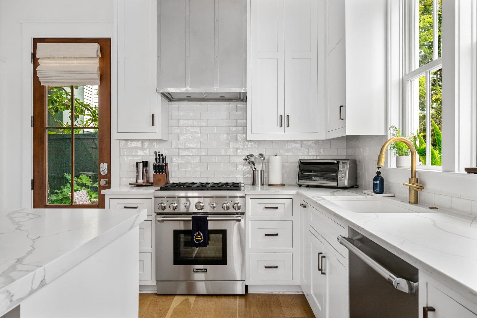 Mount Pleasant House: 412 Rose Wilder Lane
