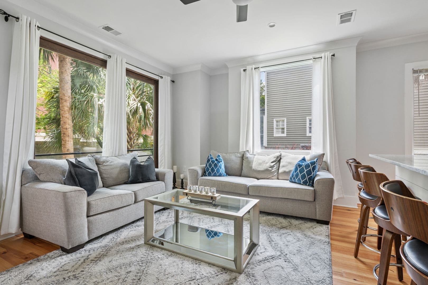 Charleston House: 21 Charlotte Street