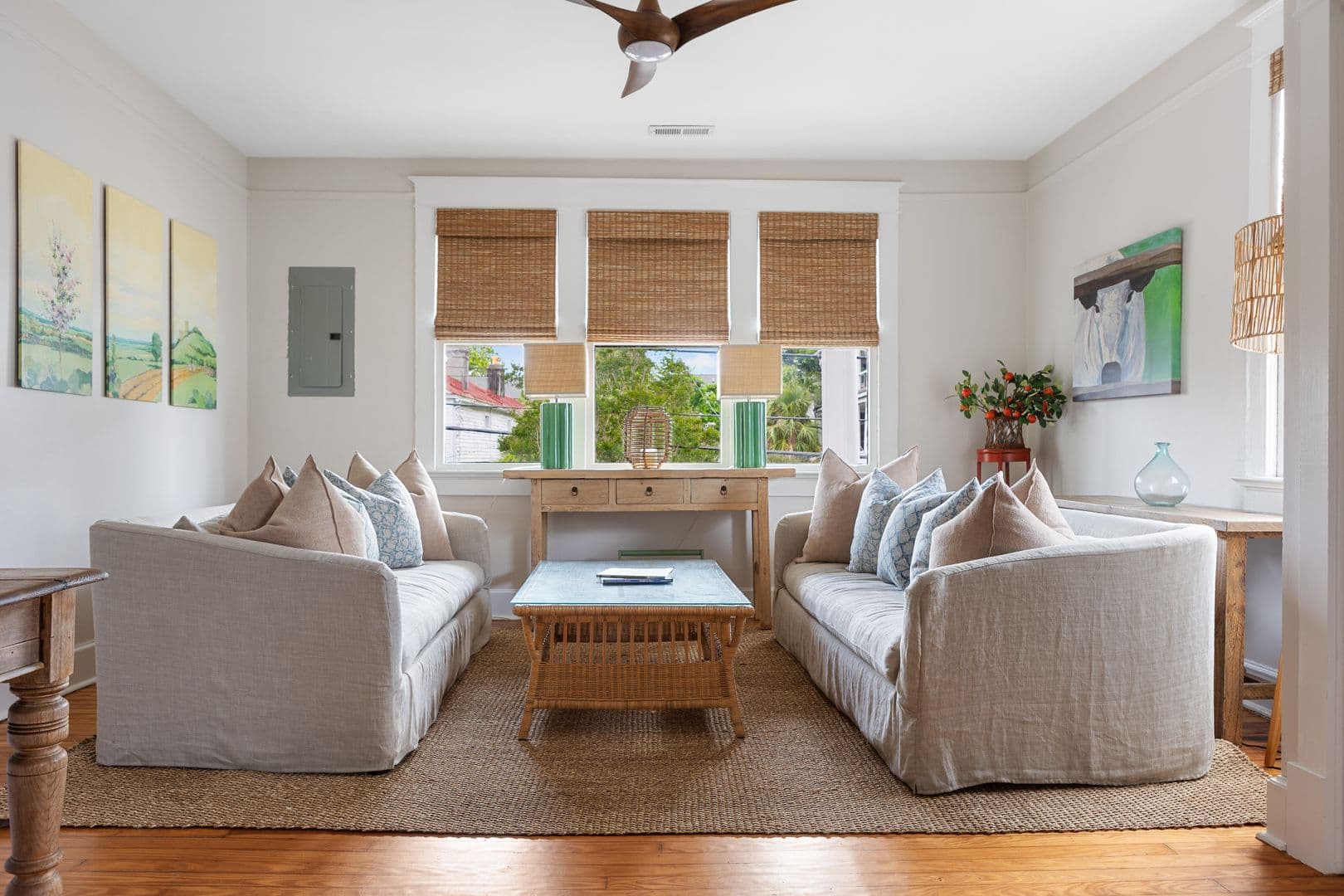 Charleston House: 230 Rutledge Ave