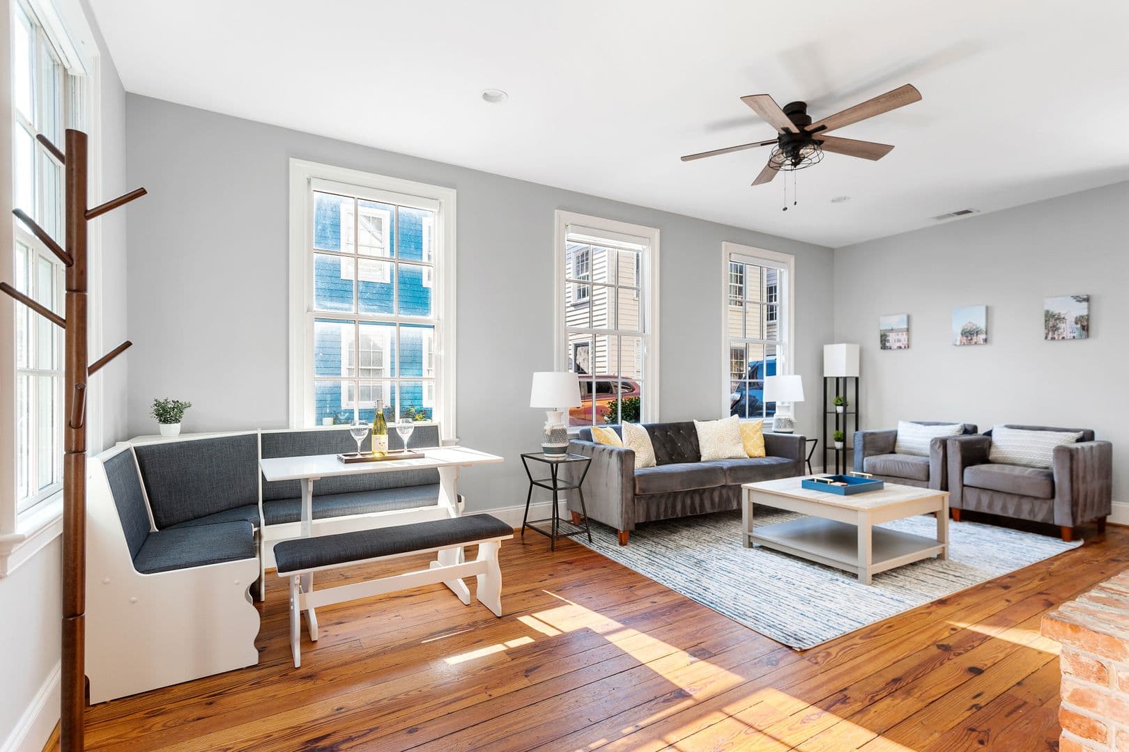 Charleston House: 9 Bogard Street