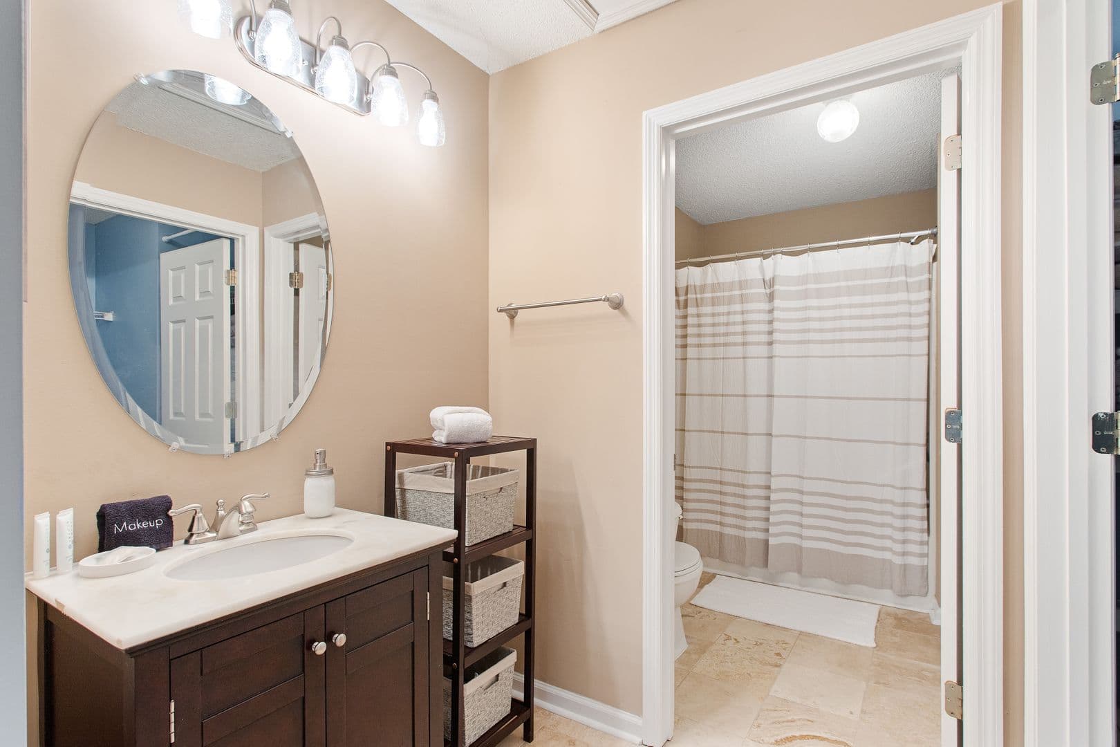 James Island House: 1361 Pinnacle Lane