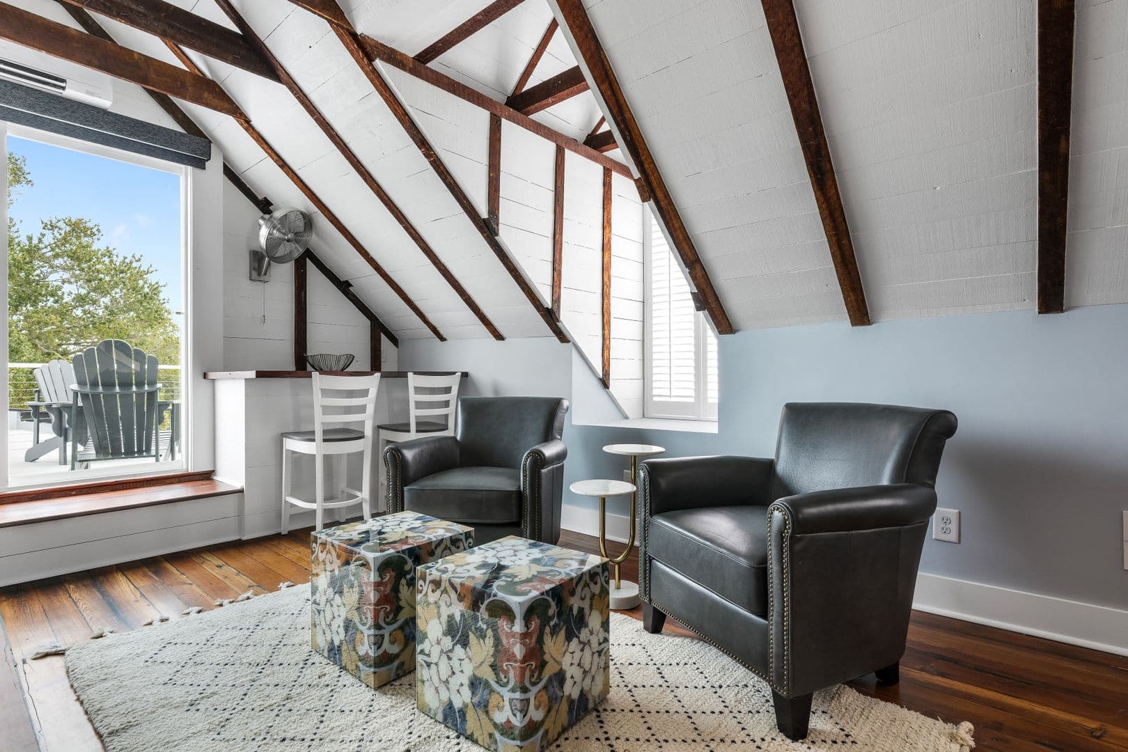 Charleston House: 135 Broad Street