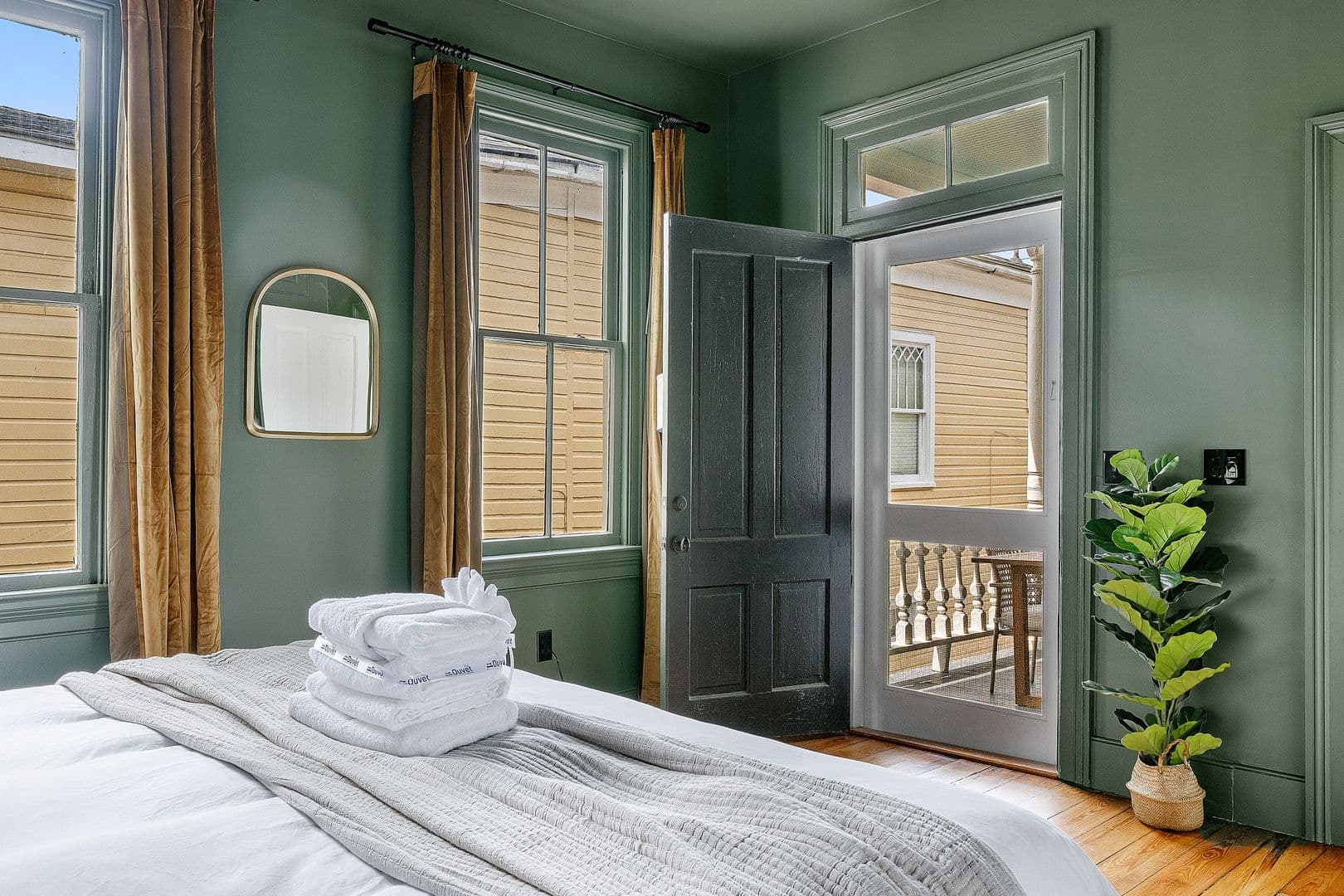 Charleston House: 744 Rutledge Avenue