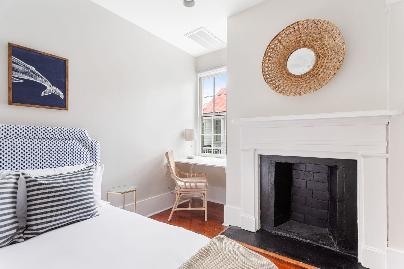 Charleston House: 11 Marion Street