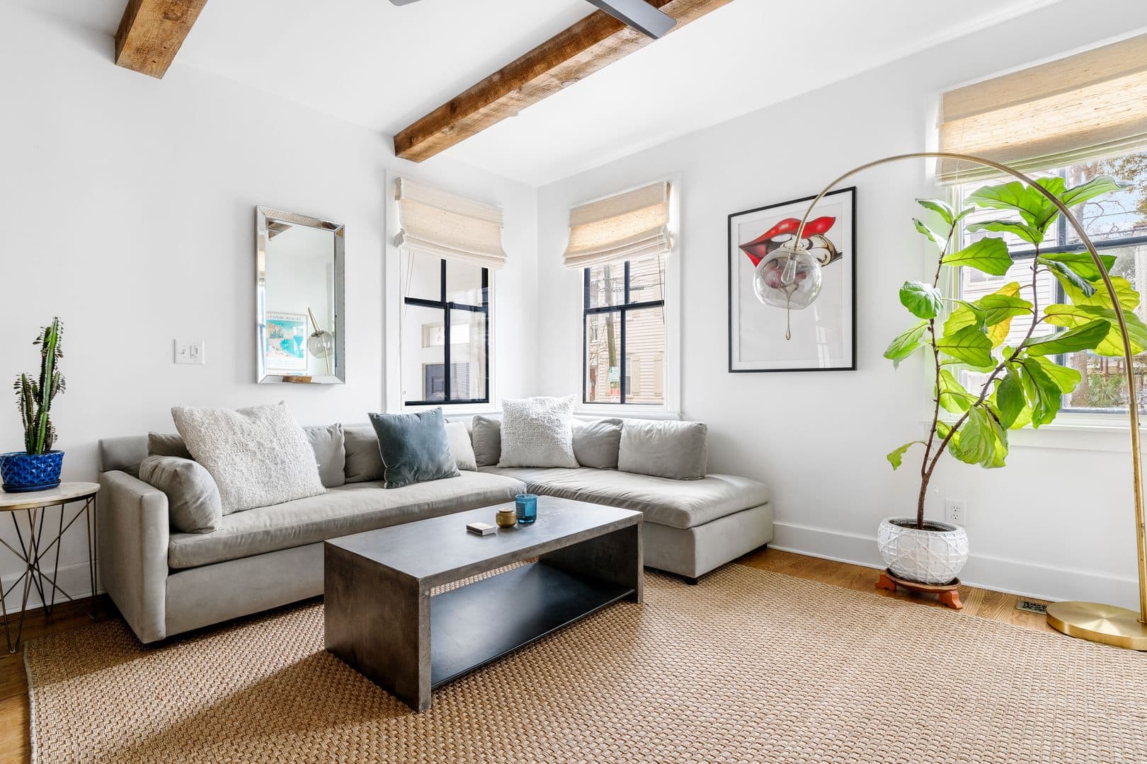 Charleston House: 70 Ashe Street