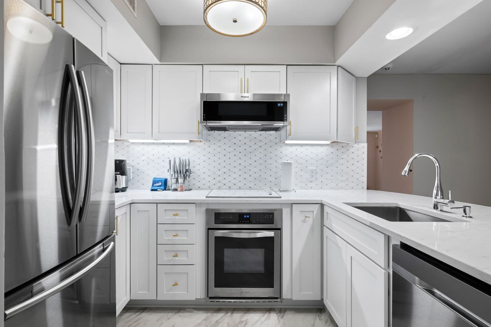 Charleston House: 55 Ashley Avenue