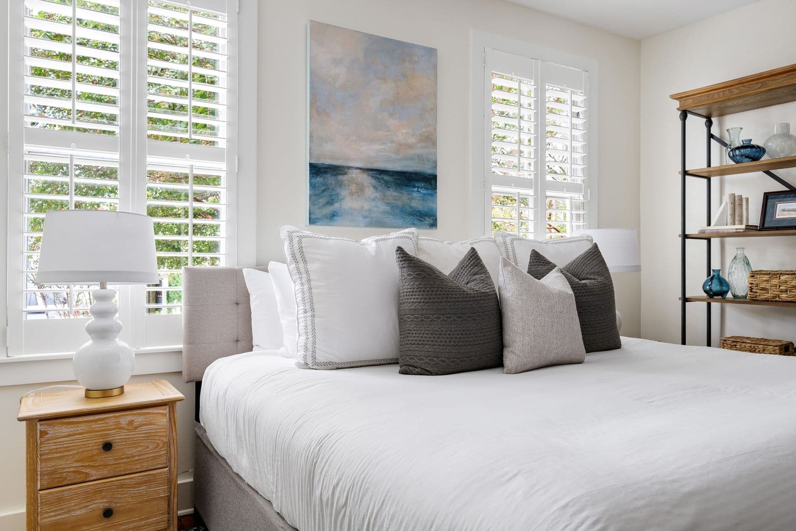 Charleston House: 234 Rutledge Avenue