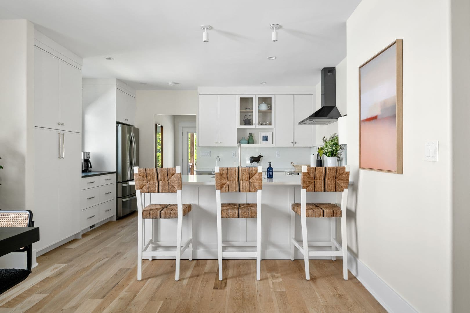 Charleston House: 191 W. Poplar Street