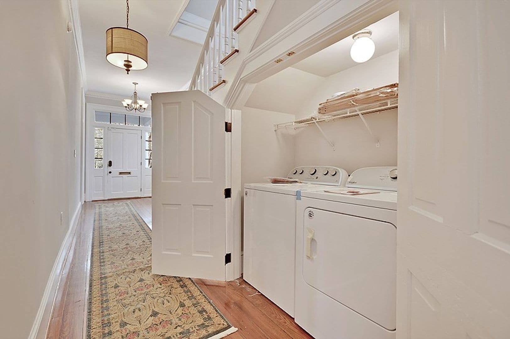 Charleston House: 236 Rutledge Avenue