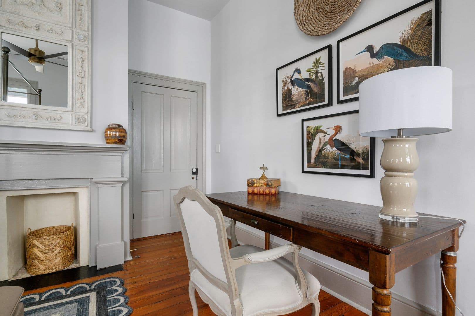 Charleston House: 135 Broad Street