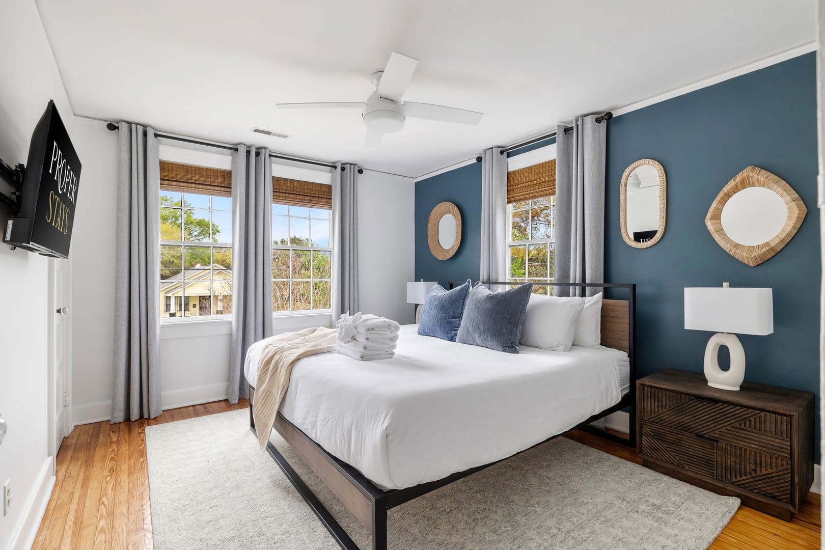 Charleston House: 20 Dunnemann Avenue