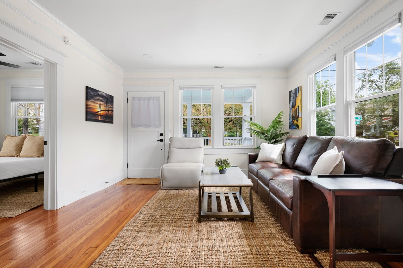 Charleston House: 1133 King Street