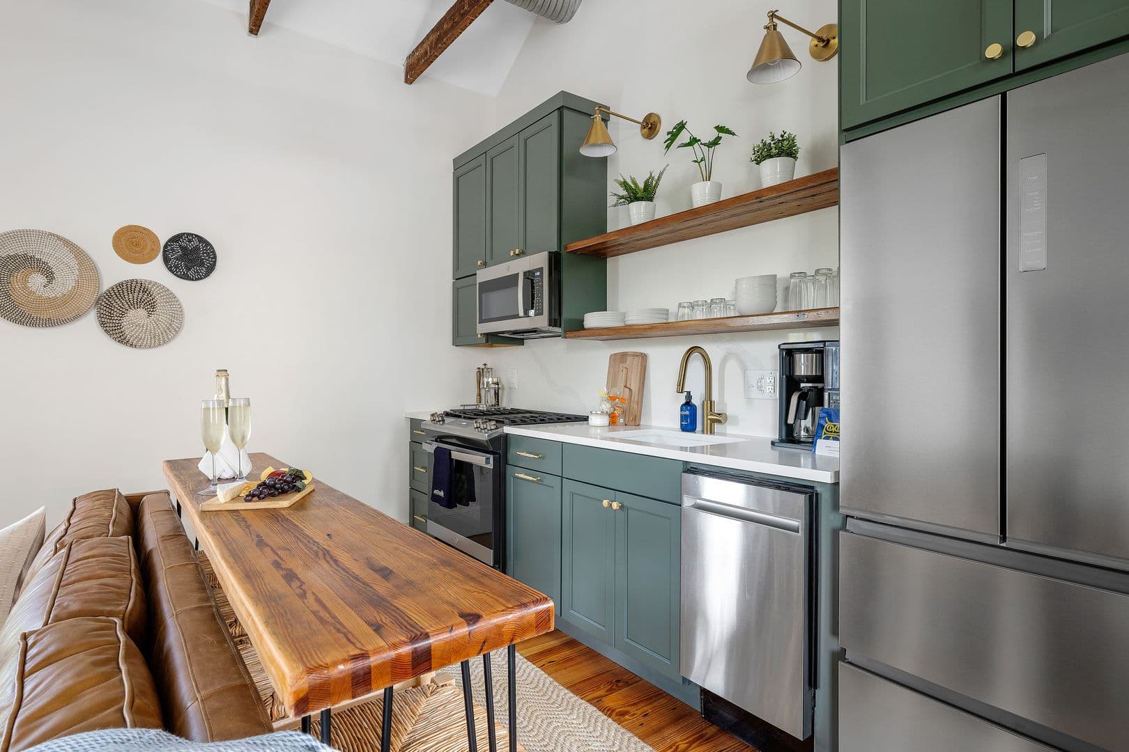 Charleston House: 744 Rutledge Avenue