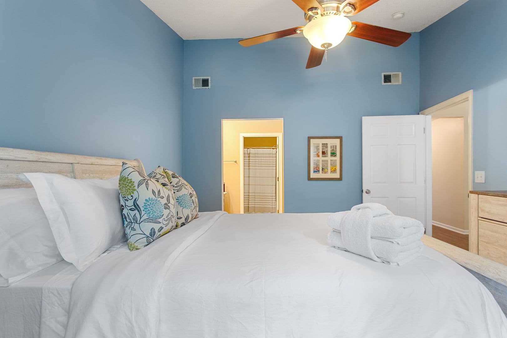 James Island House: 1361 Pinnacle Lane