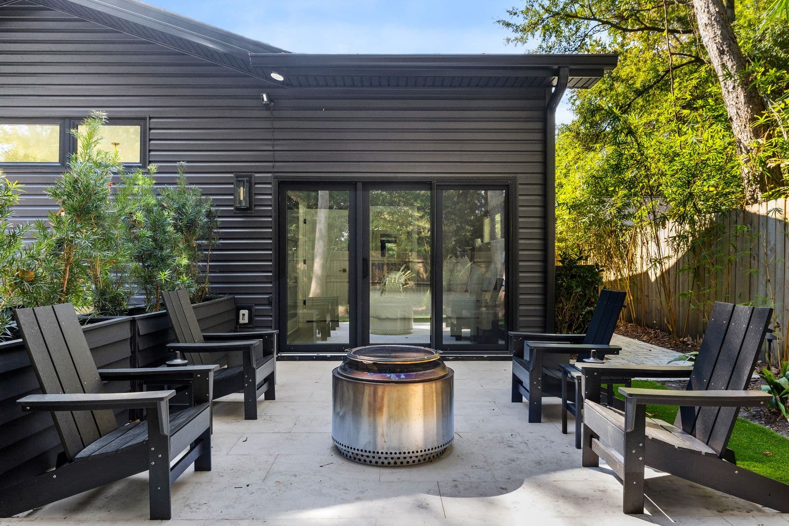 Mount Pleasant House: 706 York Street