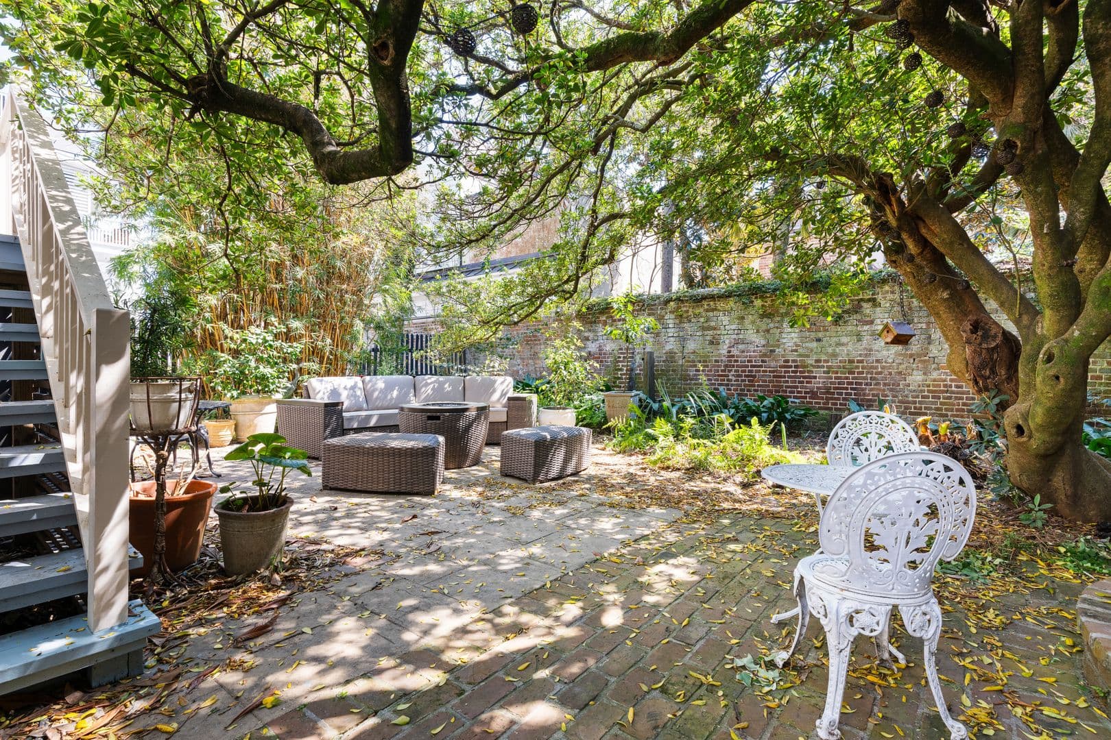 Charleston House: 33 Society Street