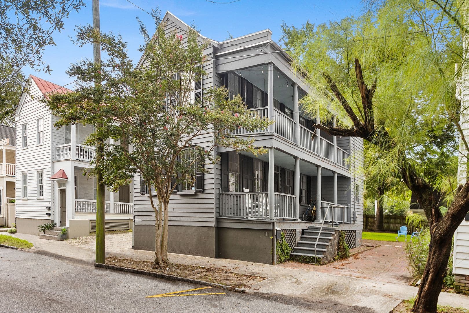 Charleston House: 11 Marion Street